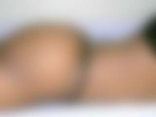 Live cam show with thickpetite - Trimmed Ebony on livesuperchat.net