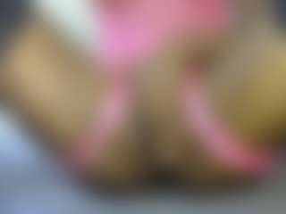 Live cam show with thickpetite - Fingerass on xblisslive.com