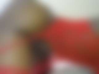 thickpetite's Live Sex Cam Show