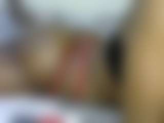 thickpetite's Live Sex Cam Show