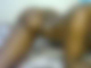 thickpetite's Live Sex Cam Show
