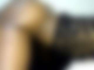 thickpetite's Live Sex Cam Show