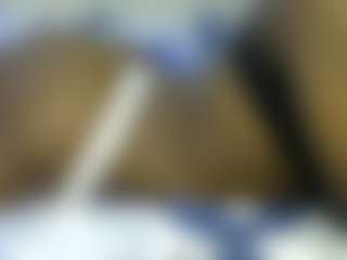 Live cam show with thickpetite - Freaky on Dare Cams