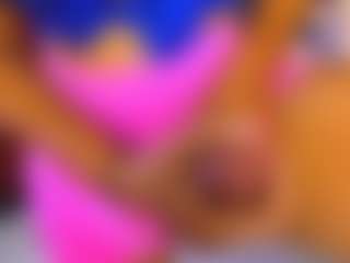 Live cam show with Catalina-muss - Lush Brown Hair on Camiplay Live