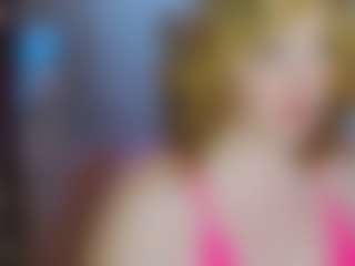 Live cam show with Catey Cakes Cake - Spanking on Camsoda