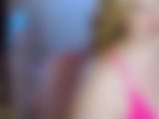 Live cam show with Catey Cakes Cake - Ball Sucking on EXY