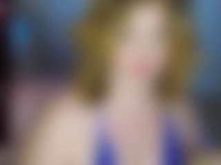 Live cam show with Catey Cakes Cake - Green Eyes on xheatlive.com