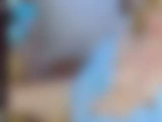 Live cam show with Catey Cakes Cake - Facial Piercings on live.xheat.ai