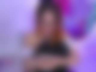 Live cam show with AlliciaKim18 - Moaning on slutload