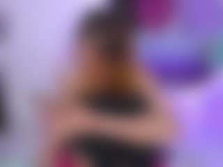 Live cam show with AlliciaKim18 - Moaning on slutload