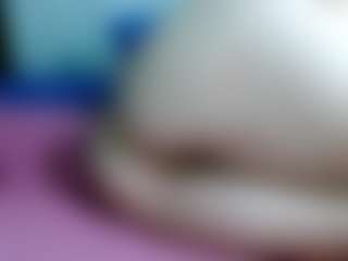 Live cam show with cualquieradulce20 - Interracial on Dolls Live