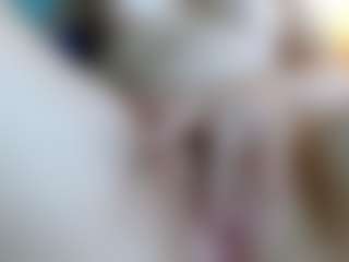 Live cam show with cualquieradulce20 - Fishnets on TeamSkeetLive