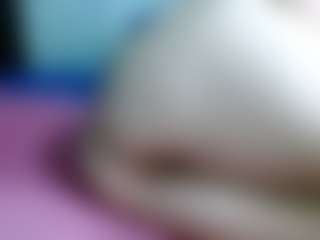 Live cam show with cualquieradulce20 - Fishnets on Stripli.com