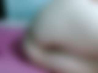 Live cam show with cualquieradulce20 - Double Penetration on hrnylive.com