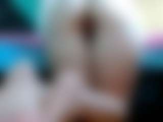 Live cam show with cualquieradulce20 - Messy on Mixed Magazine Live