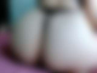 Live cam show with cualquieradulce20 - Messy on CamClone