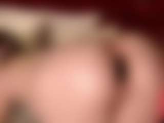 Live cam show with MilaHal - Big Ass Teen (18+) on Chatstar