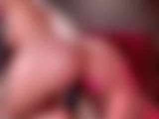 MilaHal's Live Sex Cam Show