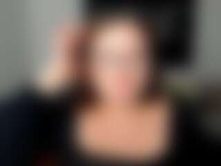 SkylineSilk's Live Sex Cam Show