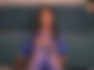 Live cam show with SinfulStar - English on hotwifechat.live