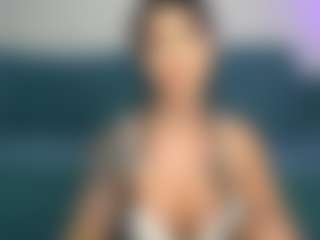 Live cam show with SinfulStar - Fake Tits on TottyGirls