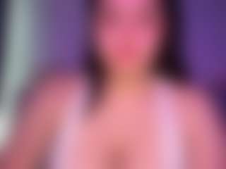 Ellaq's Live Sex Cam Show