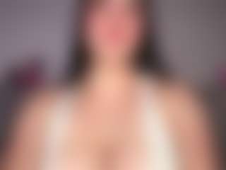 Live cam show with Ellaq - Thin on CamwithHer