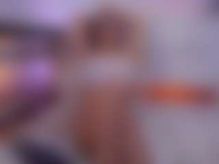 SophieeRain's Live Sex Cam Show
