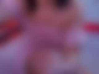 Live cam show with SophieeRain - Moaning on Dolls Live