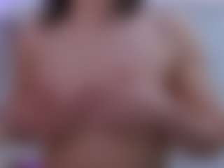 SophieeRain's Live Sex Cam Show