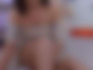 SophieeRain's Live Sex Cam Show