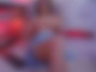 Live cam show with SophieeRain - Amateur on Milfs Live