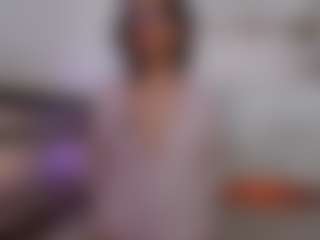 Live cam show with SophieeRain - Moaning on TastyBlacksLive