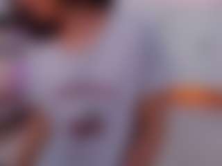 Live cam show with SophieeRain - Joi on studioflirtlive.com