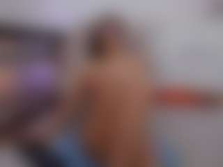 Live cam show with SophieeRain - Sport on Cam Slut