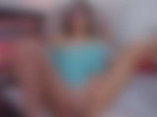 Live cam show with SophieeRain - Amateur on Camsoda