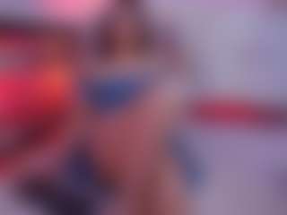 Live cam show with SophieeRain - Role Play on friskycurves.com