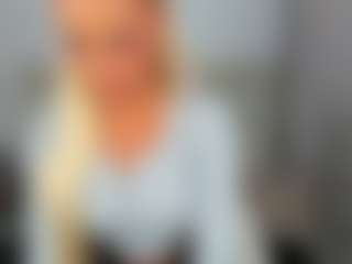 Live cam show with KristyMiss - Cooking on 1on1-livenow