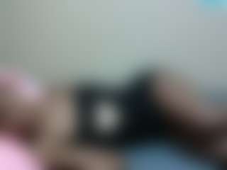 Live cam show with sweetbony - Black Young Adult on AdultVida.com