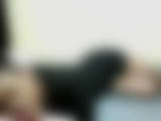 Live cam show with sweetbony - Ebony Petite on Camsoda