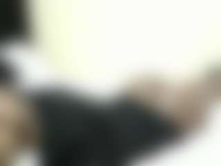 Live cam show with sweetbony - Black Petite on Camsoda