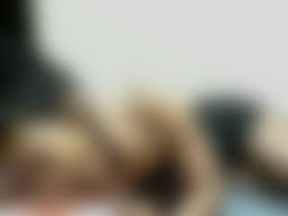 Live cam show with sweetbony - Ebony Teen (18+) on LiveSexCams6