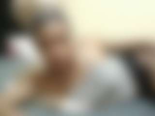 Live cam show with sweetbony - Black Petite on Latina Girls