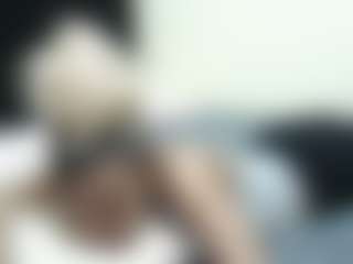 Live cam show with sweetbony - Black Petite on instabang