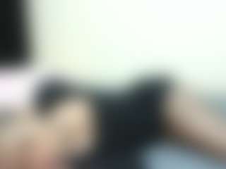 Live cam show with sweetbony - Ebony Teen (18+) on Dolls Live