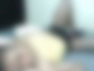 Live cam show with sweetbony - Petite on Camsoda