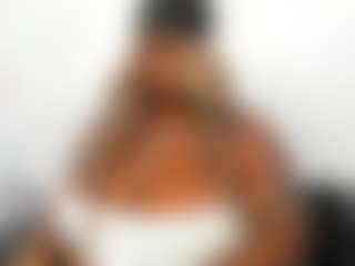 Live cam show with ANA-FUENTES - Ebony Fetish on Chatstar