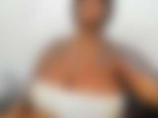 ANA-FUENTES's Live Sex Cam Show