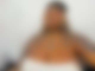 Live cam show with ANA-FUENTES - Nipple Piercings on alttransgirls