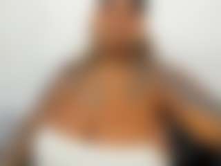 Live cam show with ANA-FUENTES - Oil on Big Tits